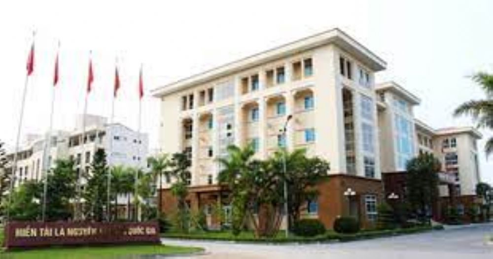 Trao Giấy chứng nhận kiểm định chất lượng cơ sở giáo dục chu kỳ 2 và các CTĐT cho Trường Đại học Kỹ thuật Y tế Hải Dương